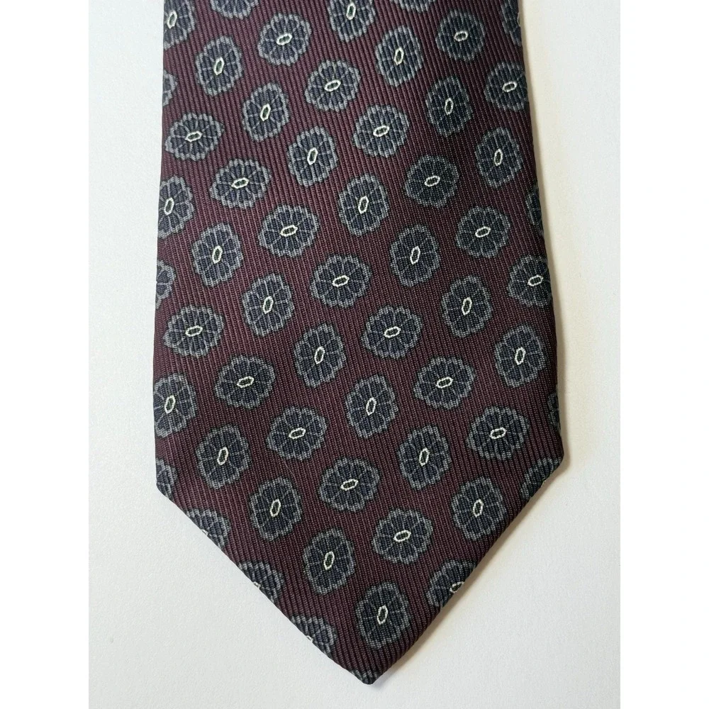 ROBERT TALBOTT 100%‎ Imported Silk Tie Purple/Gray  Floral - Made In USA - EUC